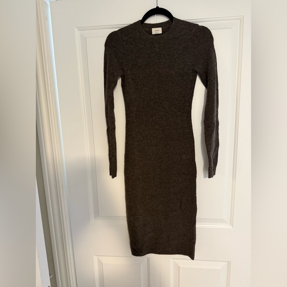 Wilfred Aritzia Brown Midi Sweater Dress